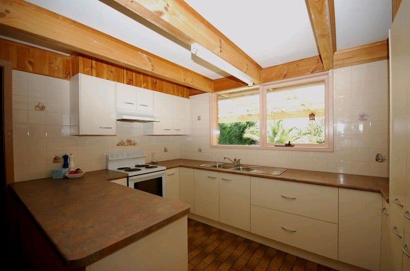 13 Raleigh Street, SEVILLE VIC 3139, Seville - Thumbnail 5