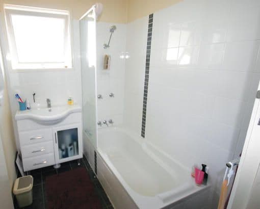 18 Agnew Street, SANDGATE QLD 4017, Sandgate - Thumbnail 5