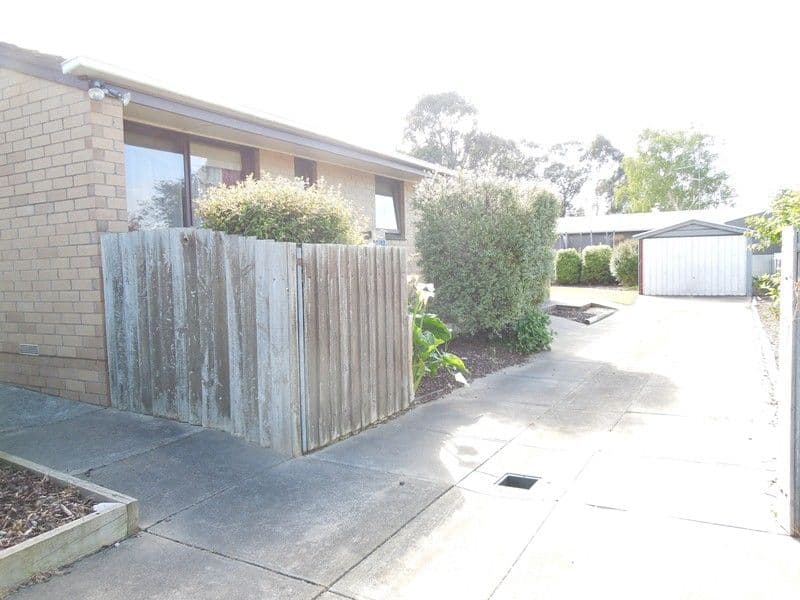 7 Maroonga Crescent, MOUNT GAMBIER SA 5290, Mount Gambier - Thumbnail 3