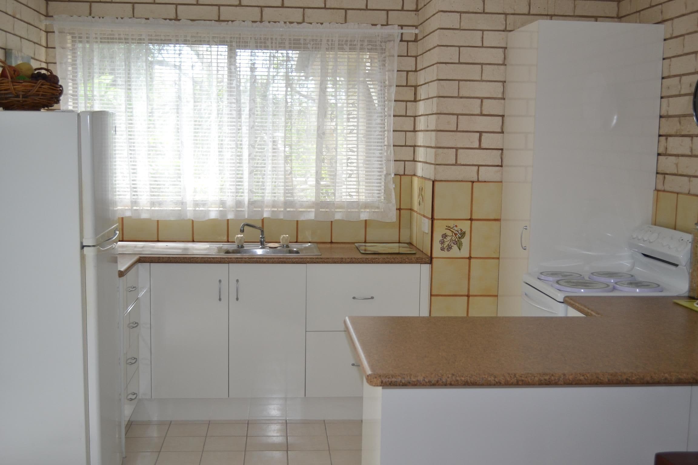 Unit 5, 5 Percy Ford Street, Cooee Bay QLD 4703, Cooee Bay - Thumbnail 3