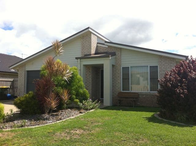 9 Crestview Crescent, BUCASIA QLD 4750, Bucasia - Thumbnail 2