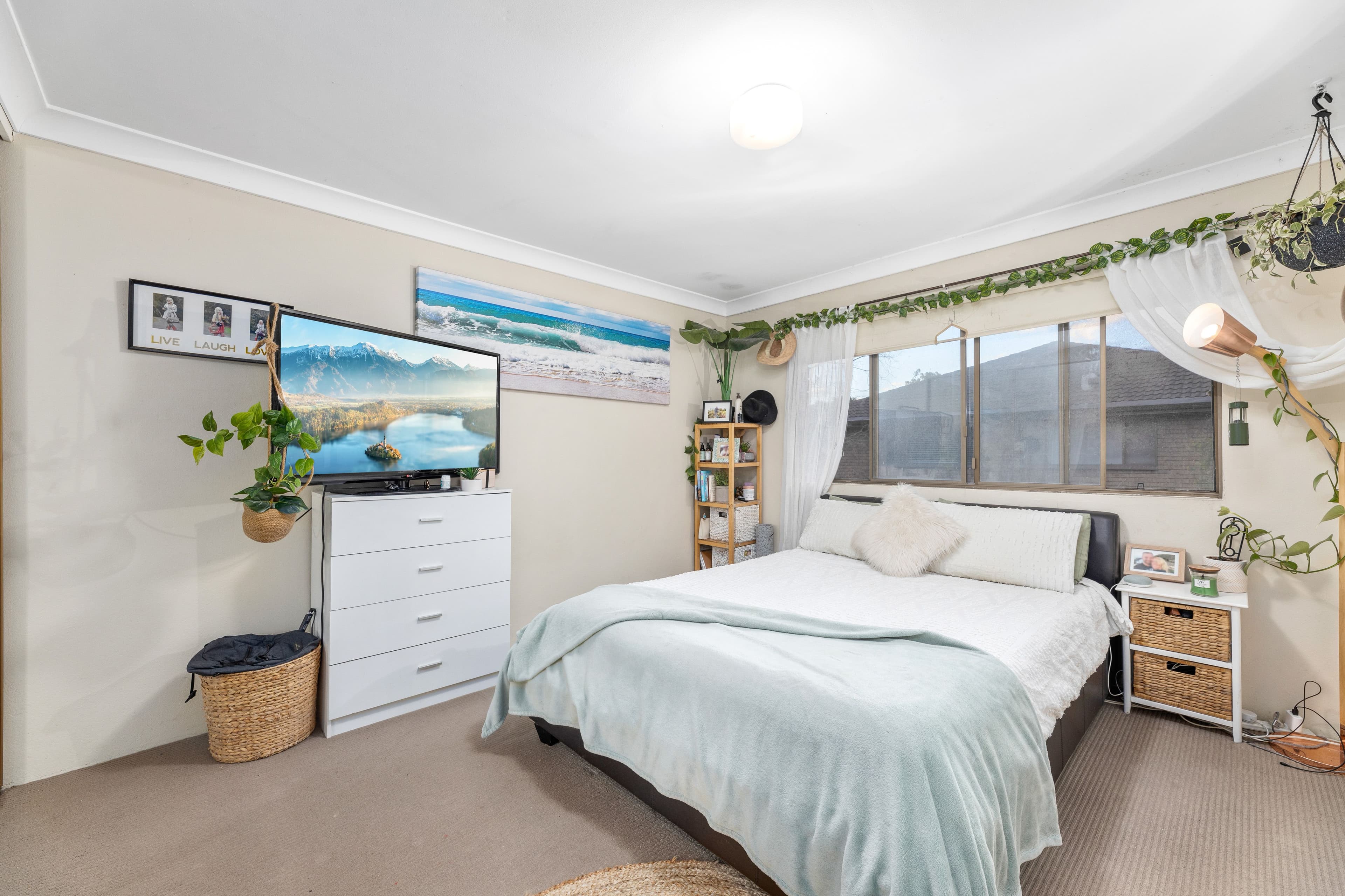 63 Auburn Street, Sutherland NSW 2232, Sutherland - Thumbnail 2