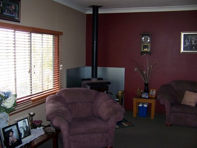 82 Ipsen Street, MANJIMUP WA 6258, Manjimup - Thumbnail 5