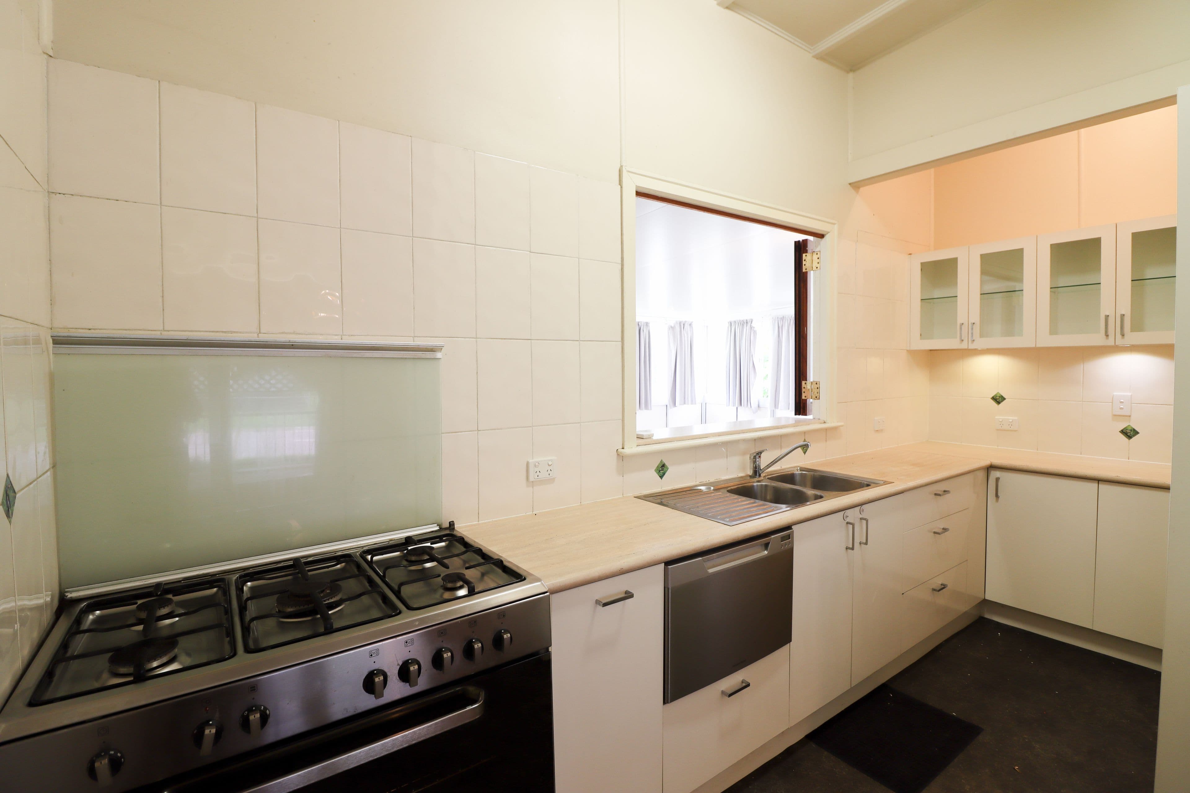 83 Jacaranda Street, East Ipswich QLD 4305, East Ipswich - Thumbnail 6