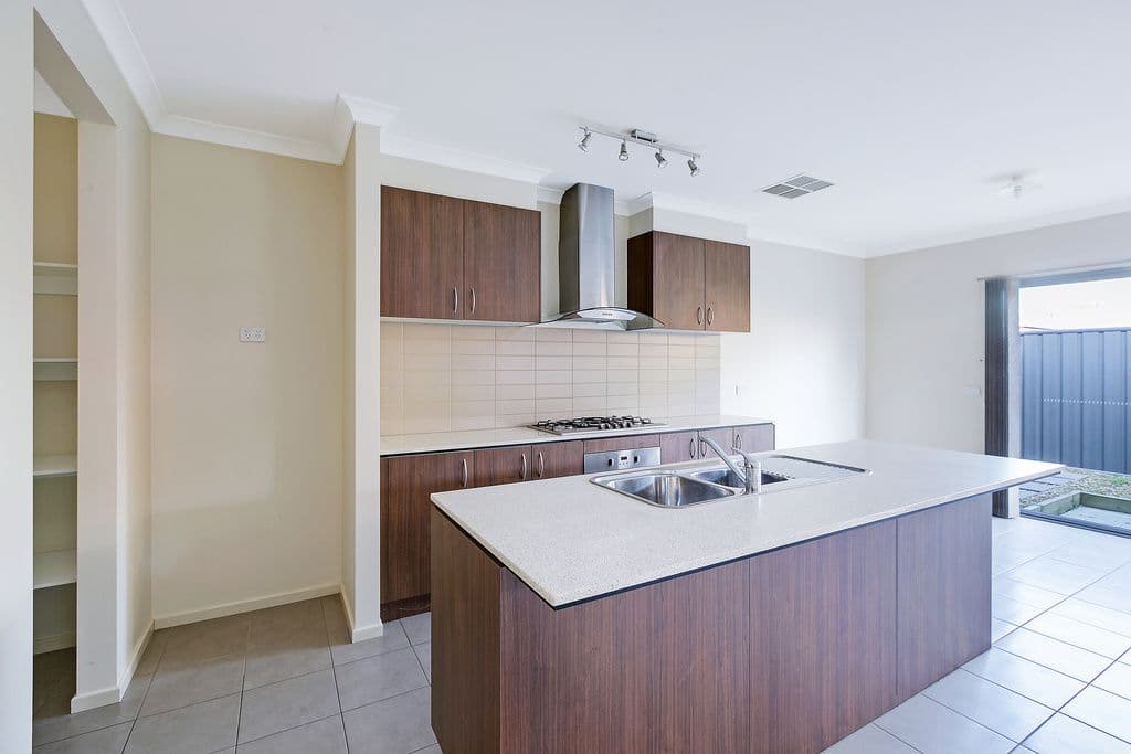 115 Everard Road, Mernda VIC 3754, Mernda - Thumbnail 2