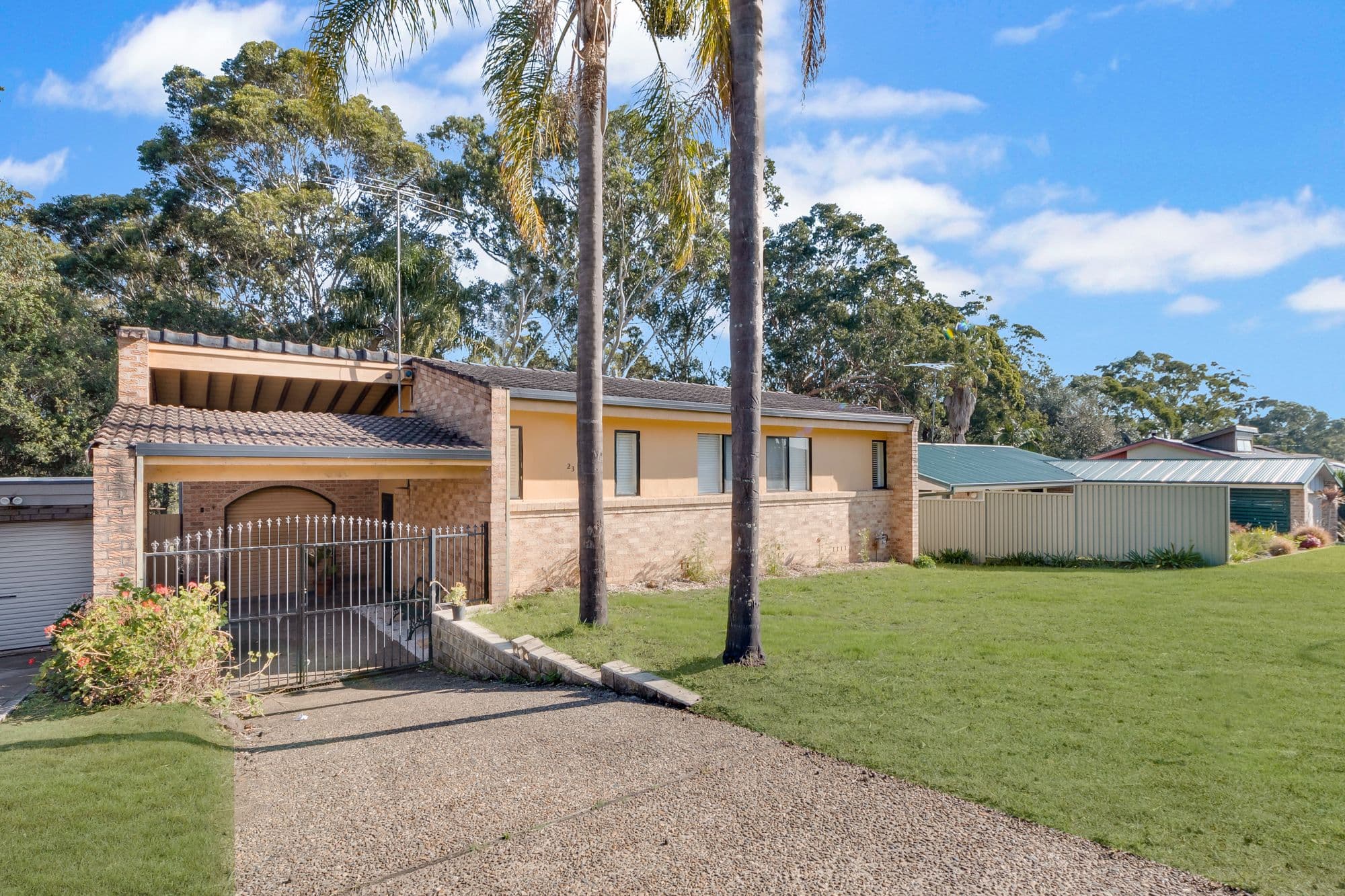 23 Nymboida Crescent, Ruse - Image 1