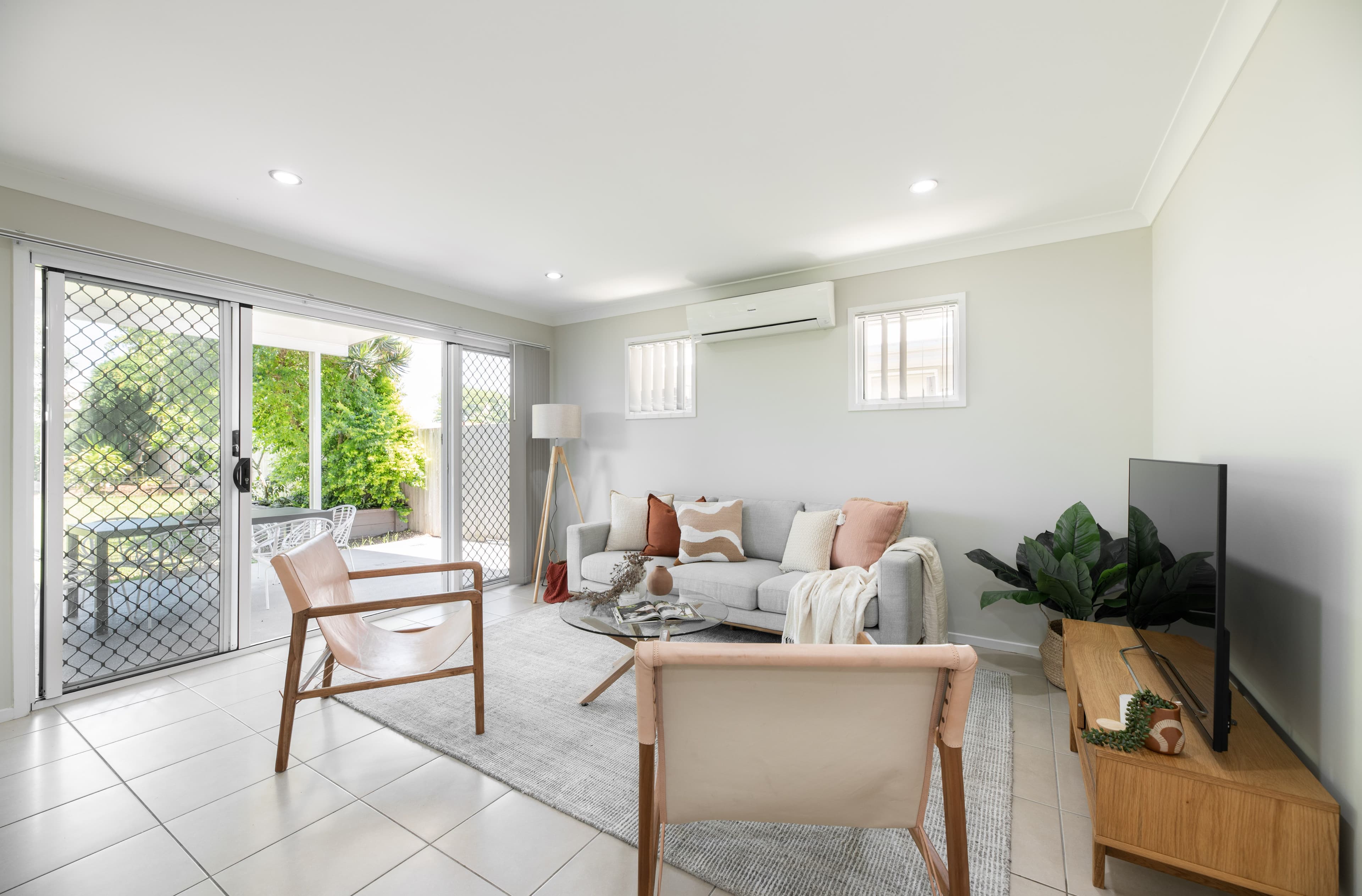 73 Meredith Street, Banyo QLD 4014, Banyo - Thumbnail 2