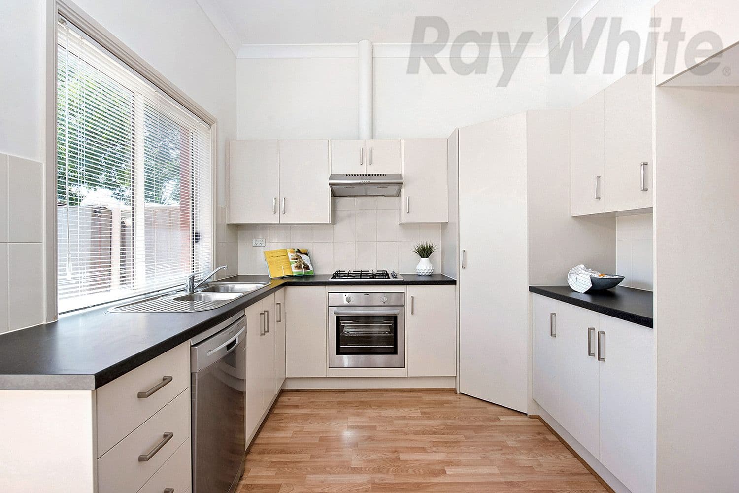 56 Coglin Street, Brompton SA 5007, Brompton - Thumbnail 4