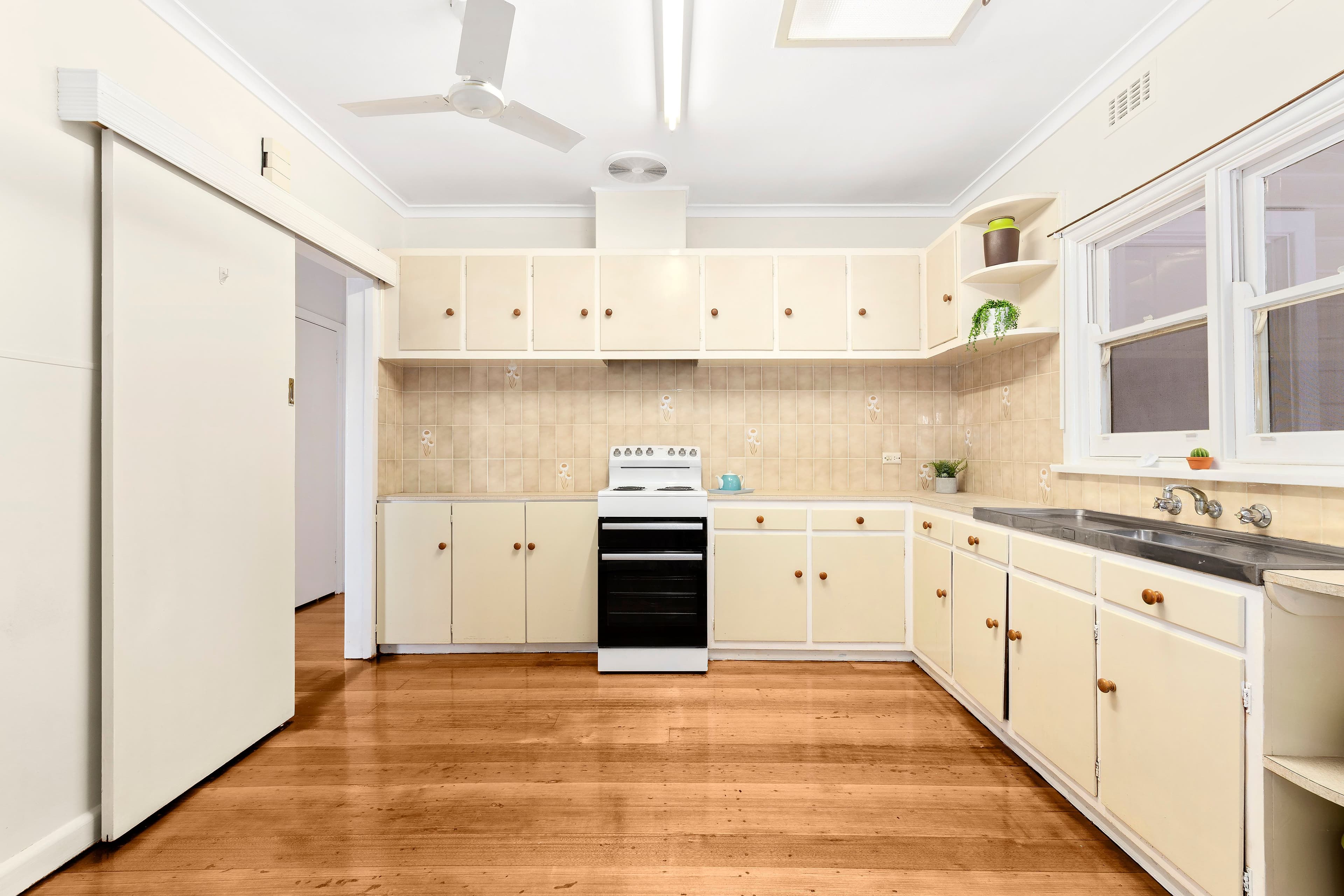 162 Nell Street, Greensborough VIC 3088, Greensborough - Thumbnail 4