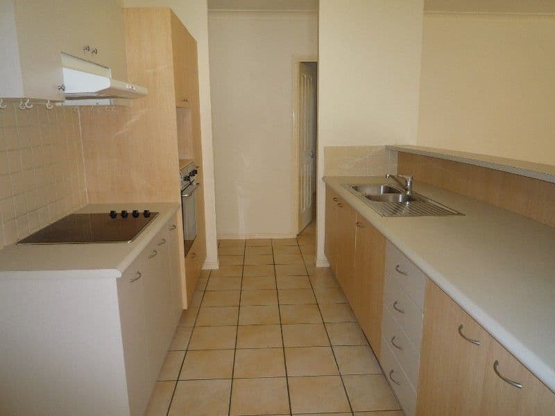 63 River Meadows Drive, UPPER COOMERA QLD 4209, Upper Coomera - Thumbnail 2