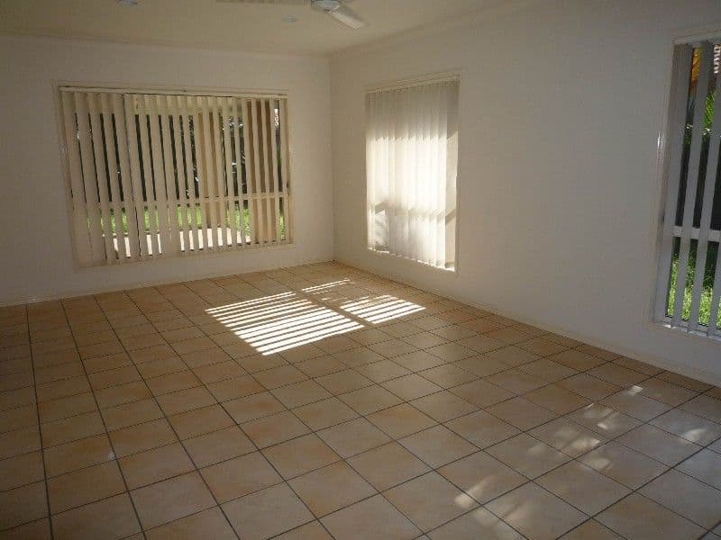 63 River Meadows Drive, UPPER COOMERA QLD 4209, Upper Coomera - Thumbnail 4
