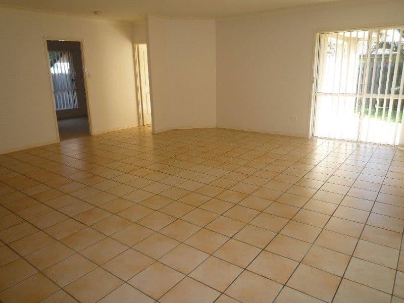 63 River Meadows Drive, UPPER COOMERA QLD 4209, Upper Coomera - Thumbnail 5