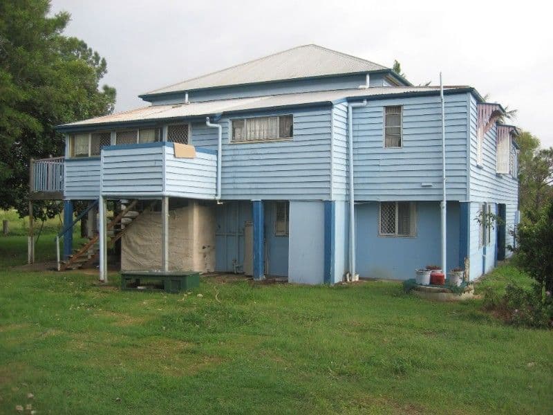 15 Moffatt Street, BURNETT HEADS QLD 4670, Burnett Heads - Thumbnail 5