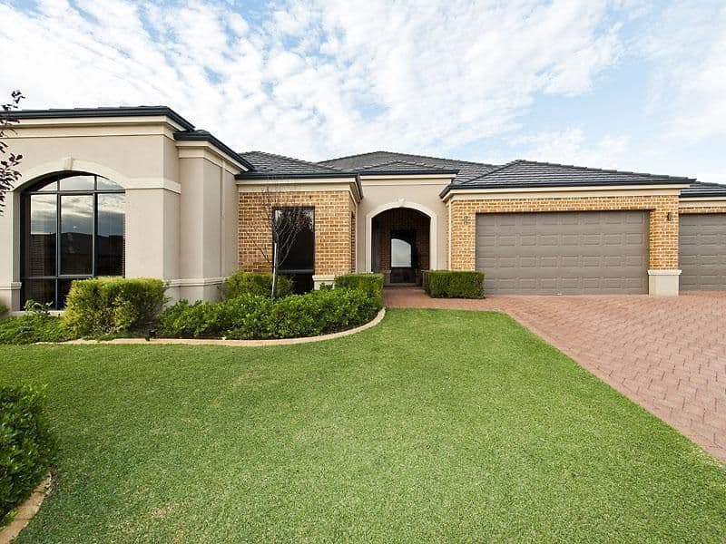 14 Woburn Park Avenue, ELLENBROOK WA 6069, Ellenbrook - Thumbnail 2