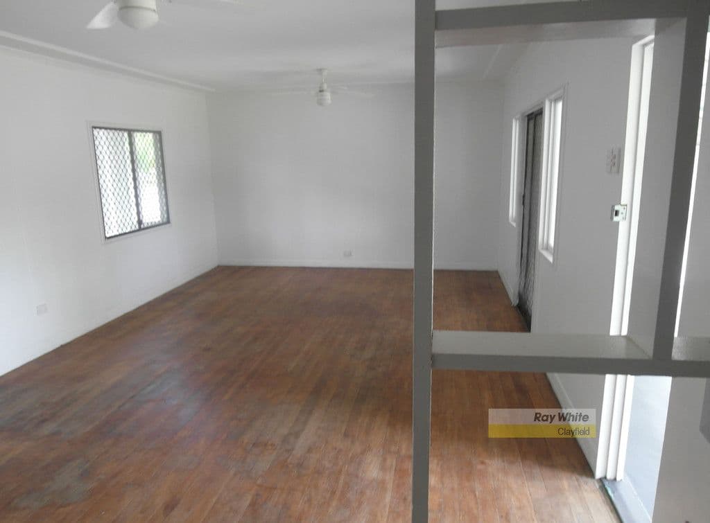 10 Frankit Street, Wavell Heights QLD 4012, Wavell Heights - Thumbnail 2