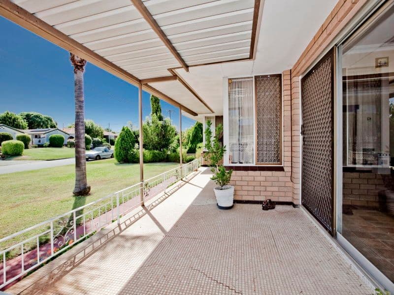 12 Broomhall Way, Noranda WA 6062, Noranda - Thumbnail 4