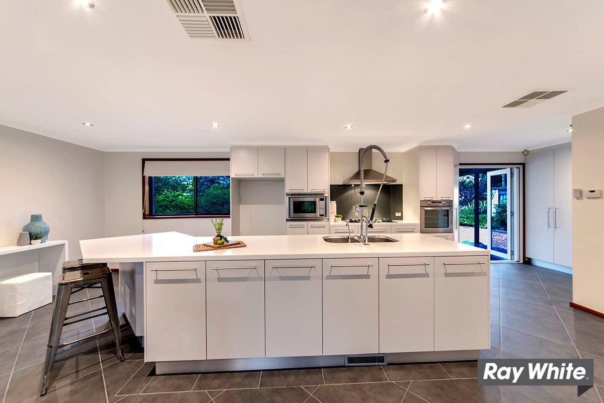 28 Kinleyside Crescent, Weetangera ACT 2614, Weetangera - Image 1