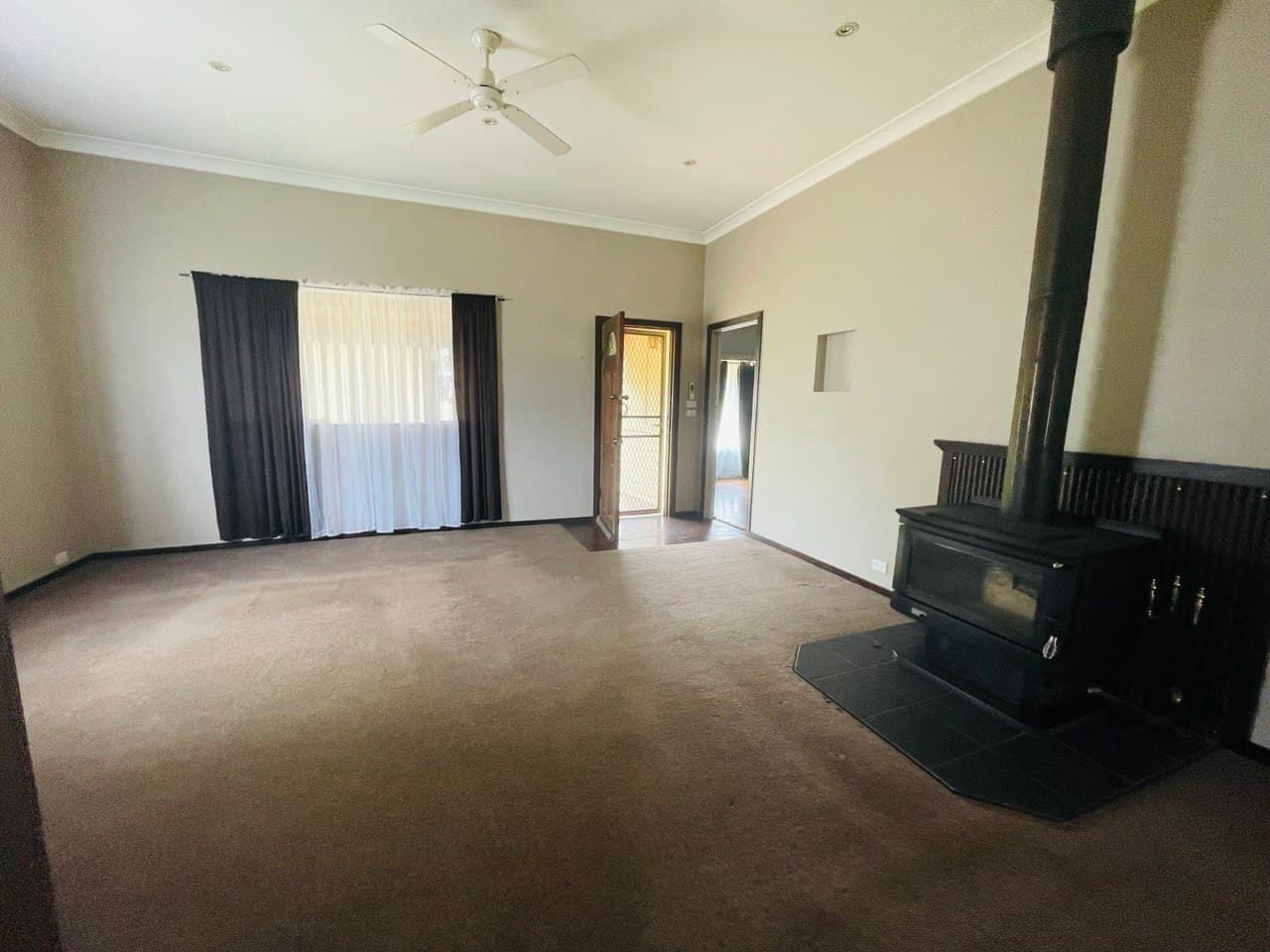 15 Innes Street, Condobolin NSW 2877, Condobolin - Thumbnail 4