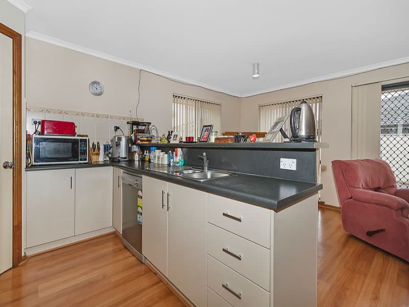 4 Isabel Road, Munno Para West - Thumbnail 7