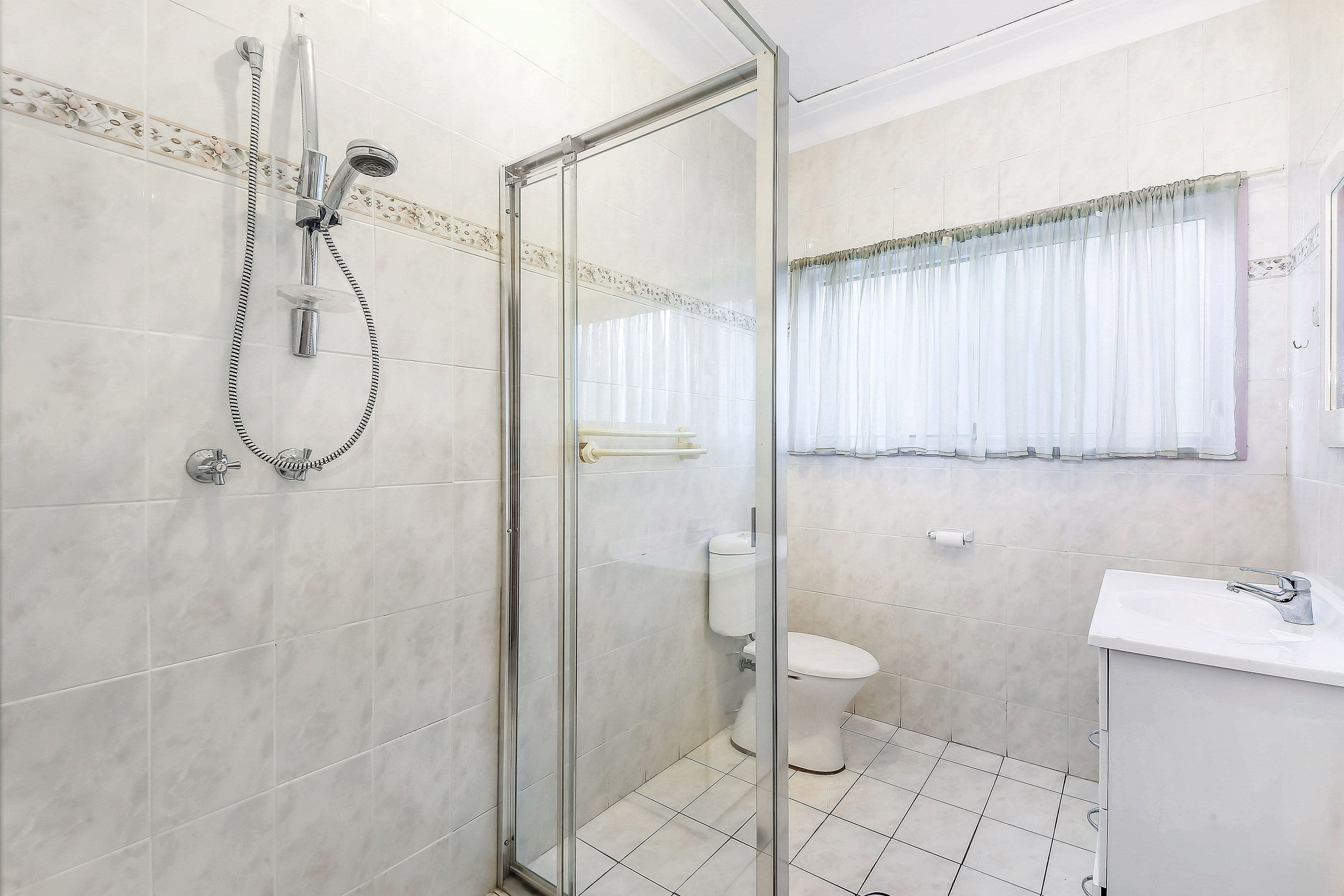 235 Cooper Road, Yagoona - Thumbnail 5