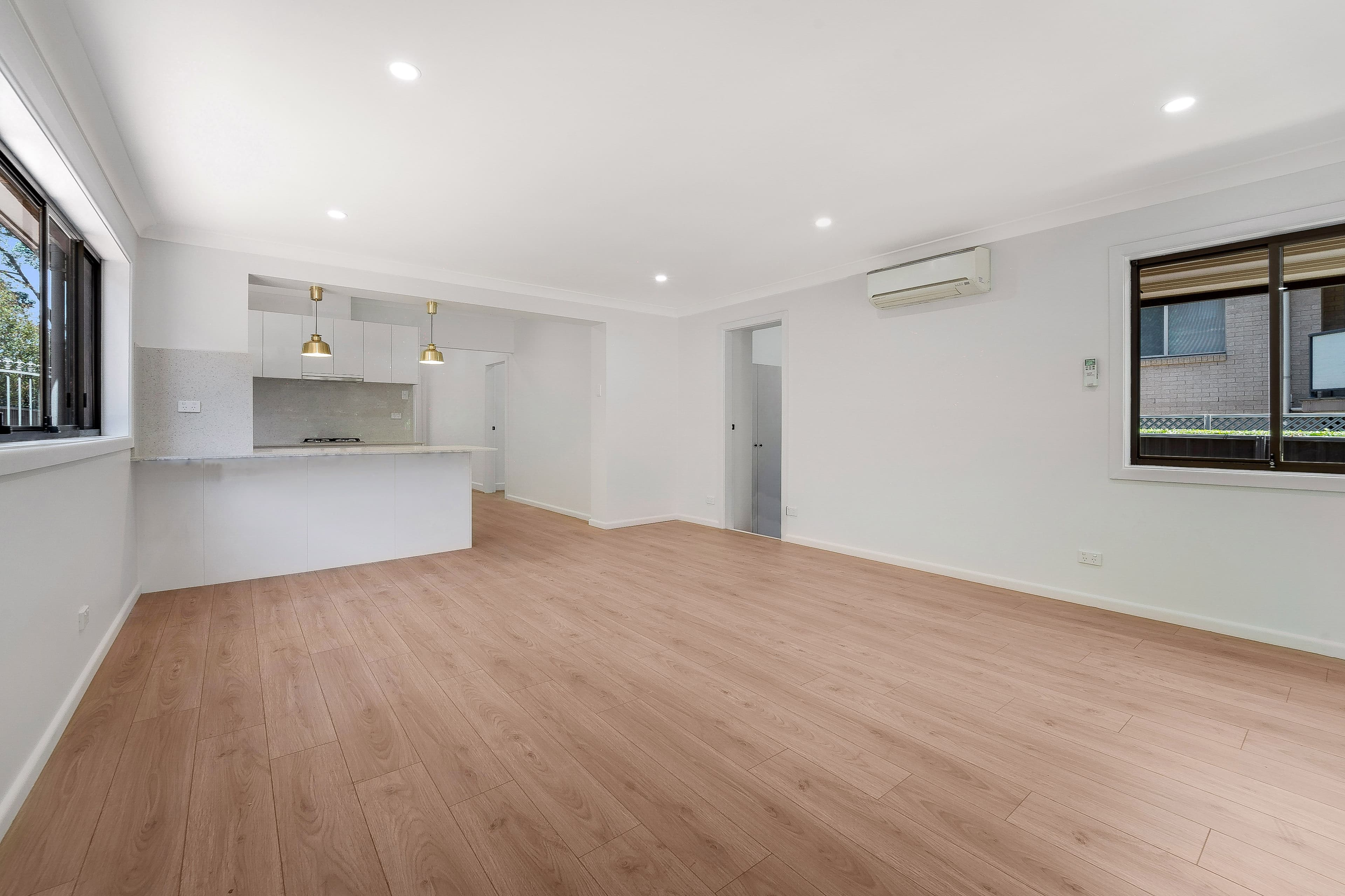 22 Cairns Street, Riverwood NSW 2210, Riverwood - Thumbnail 4