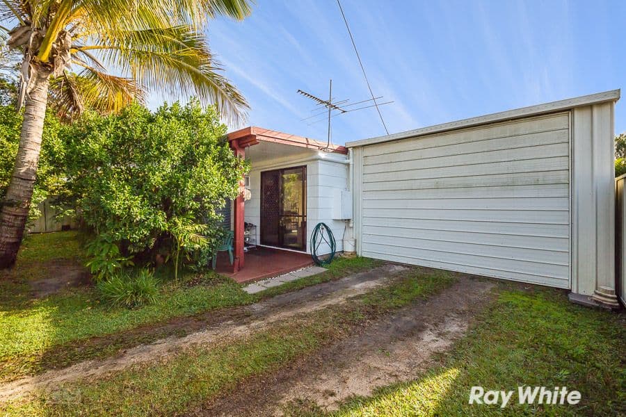 36 Ranald Avenue, Ningi QLD 4511, Ningi - Thumbnail 5