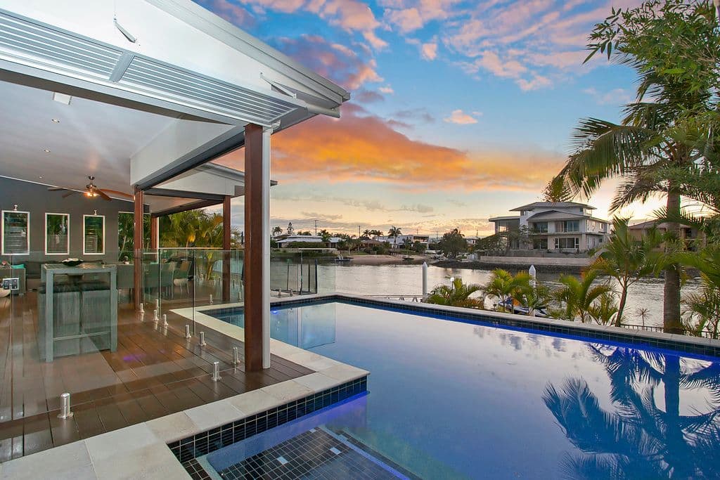 21 Allambi Avenue, Broadbeach Waters QLD 4218, Broadbeach Waters - Image 1