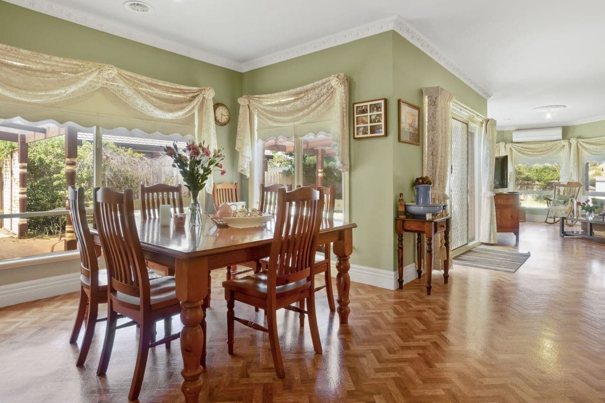 9 Delta Court, Werribee VIC 3030, Werribee - Thumbnail 5