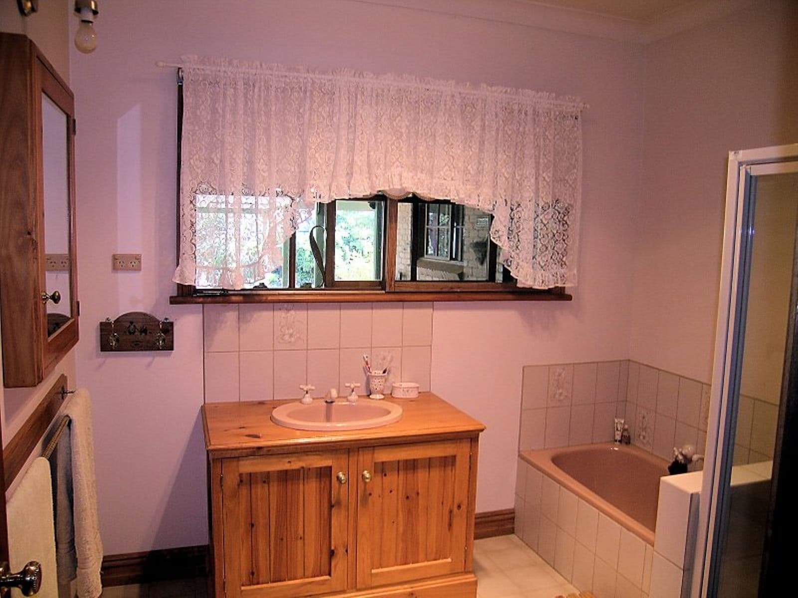 9 Rodwells Road, Birdwoodton - Thumbnail 4