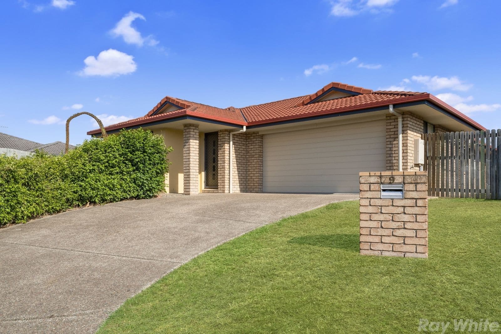 9 Robinia Court, Morayfield QLD 4506, Morayfield - Image 1