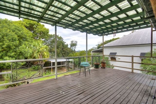 12 Waghorn Street, WOODEND QLD 4305, Woodend - Thumbnail 4