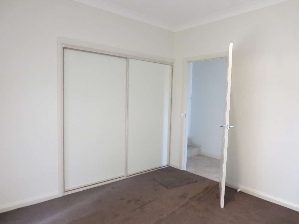 68 Emma Way, GLENROY NSW 2640, Glenroy - Thumbnail 3
