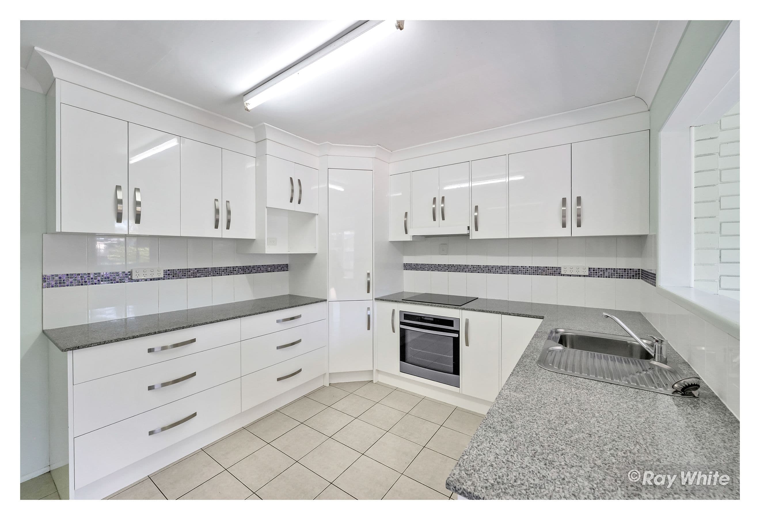 191 Bawden Street, Berserker QLD 4701, Berserker - Thumbnail 6