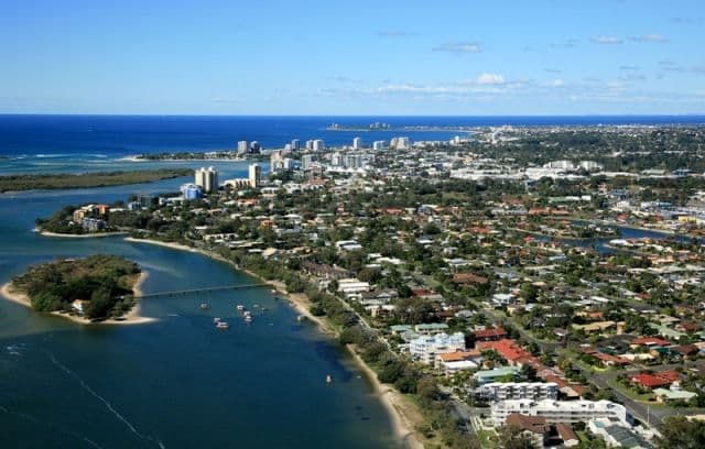  107 Bradman Avenue, MAROOCHYDORE QLD 4558, Maroochydore - Thumbnail 3
