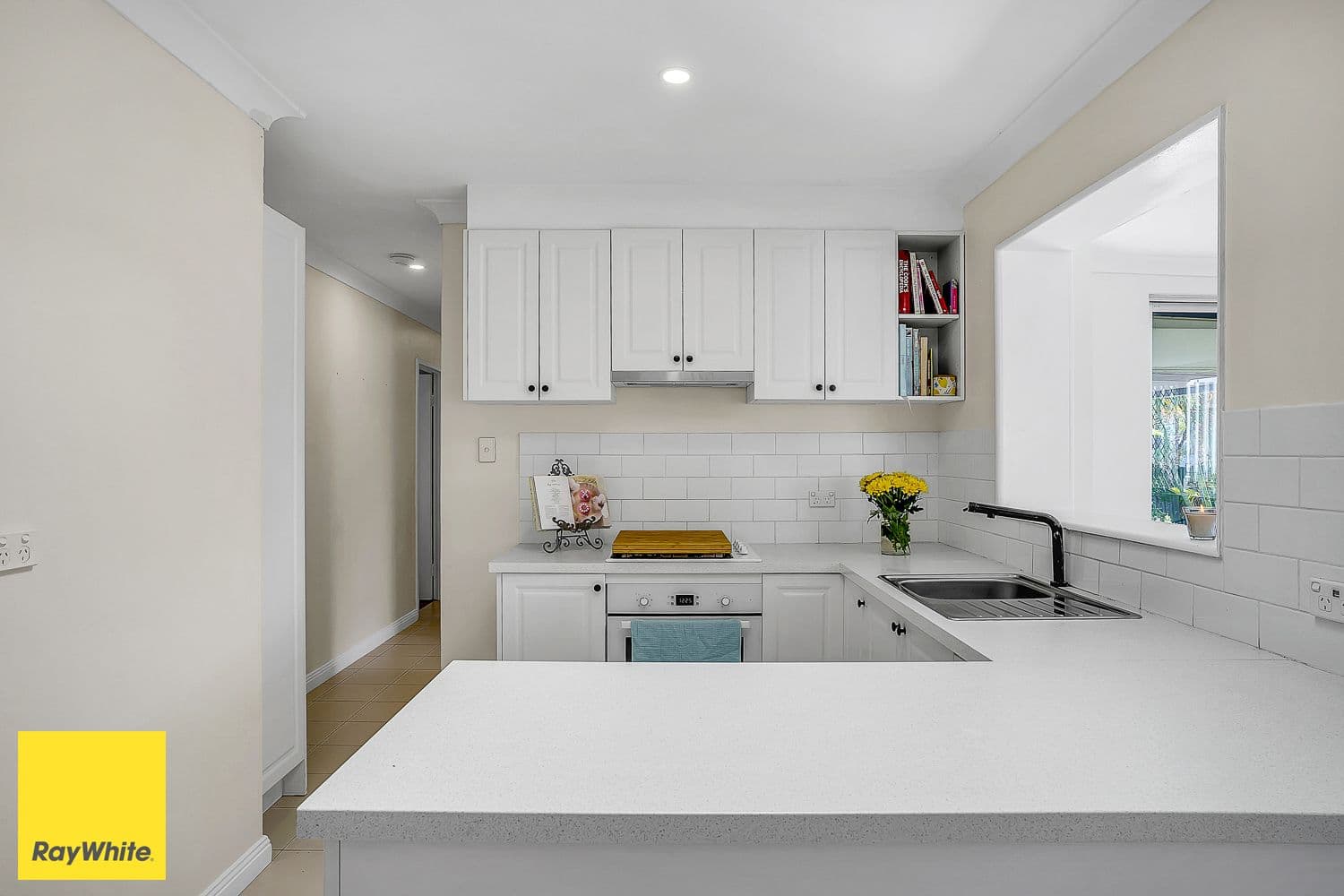31 Calvert Way, Girrawheen WA 6064, Girrawheen - Thumbnail 4