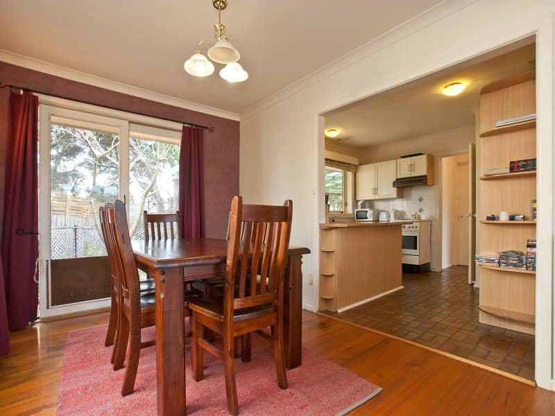 32 Glenelg Avenue, FRANKSTON VIC 3199, Frankston - Thumbnail 4