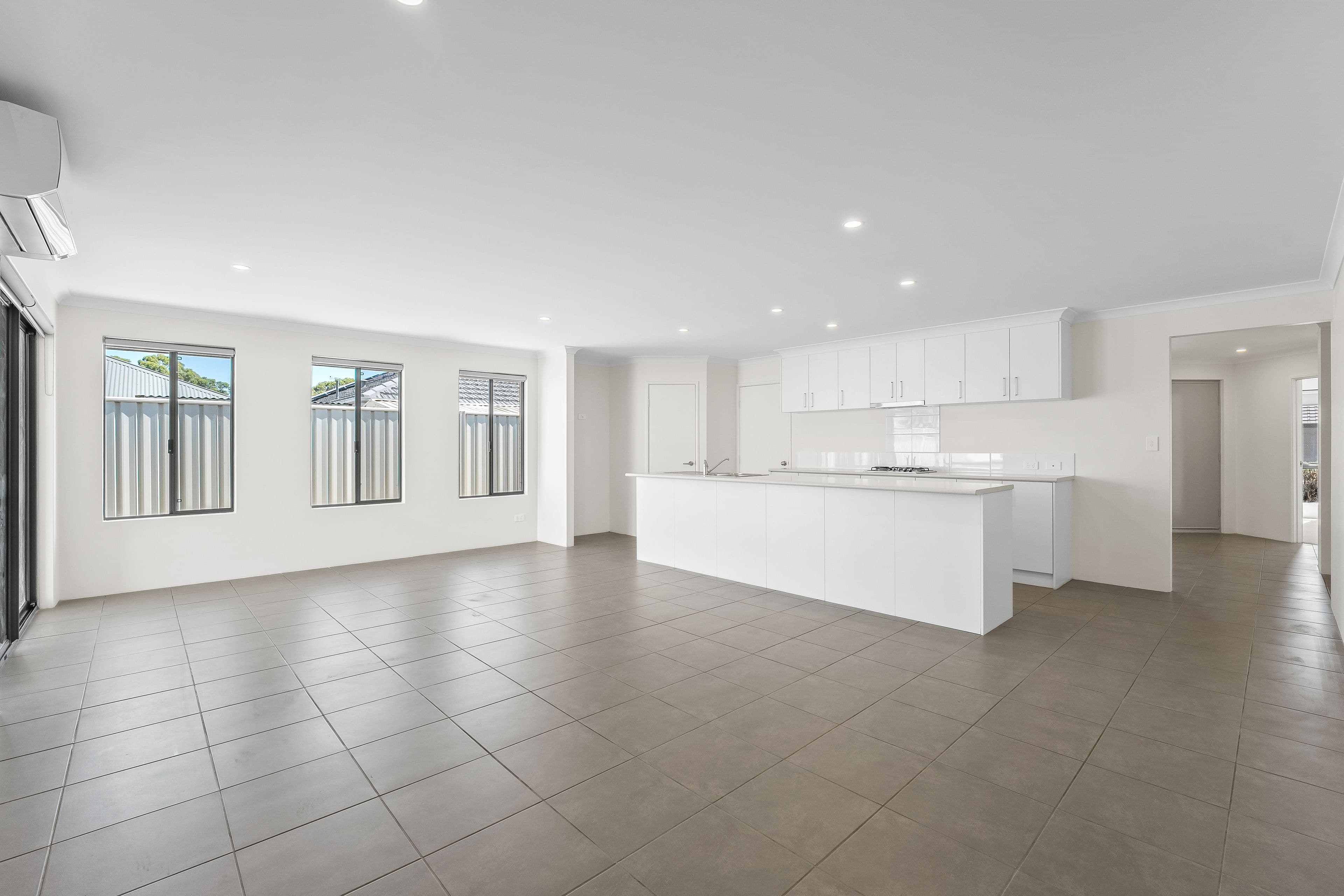 34 Molonglo Crescent, Baldivis WA 6171, Baldivis - Thumbnail 3