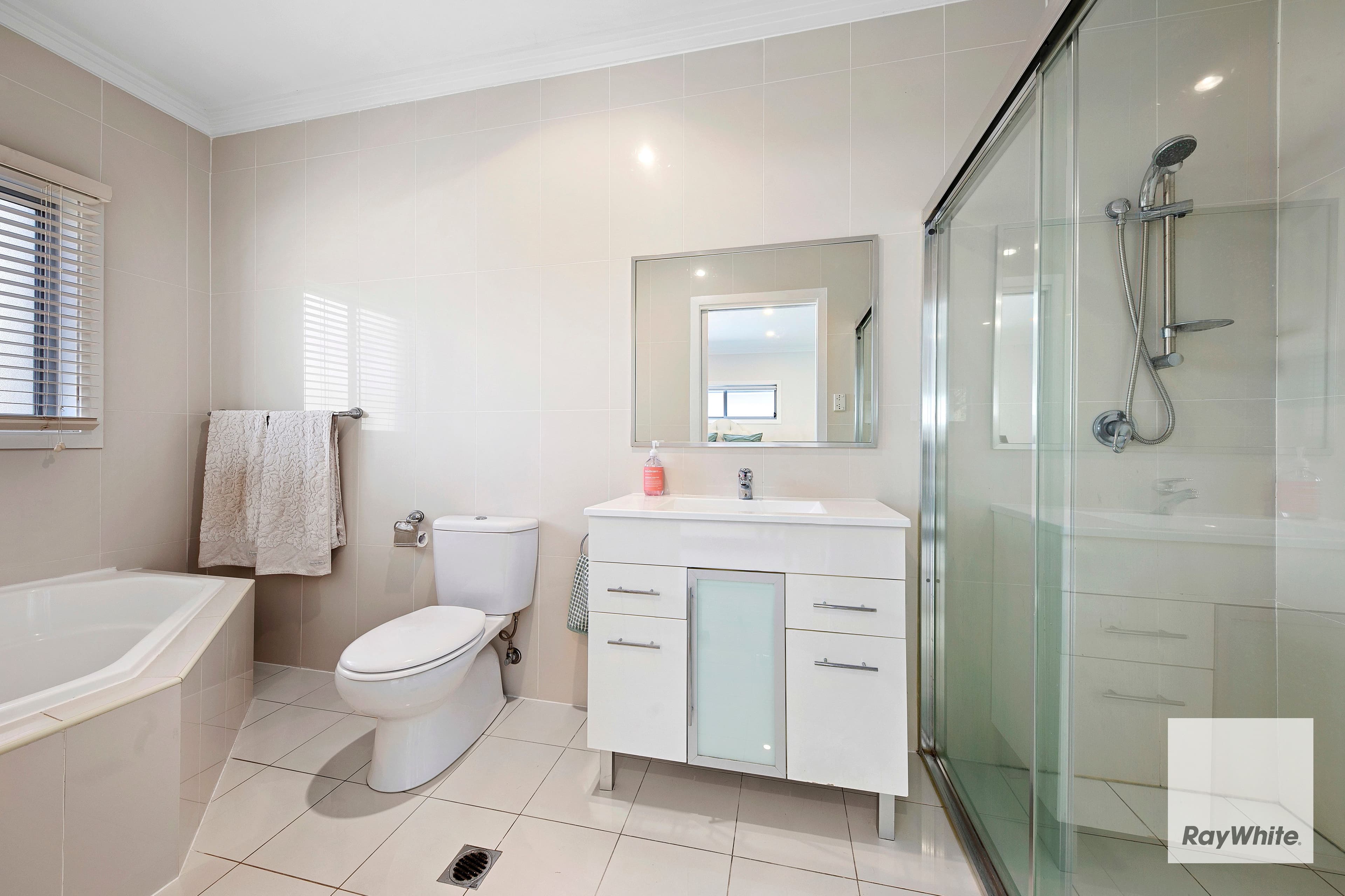 1 Bowral Avenue, Miranda NSW 2228, Miranda - Thumbnail 5