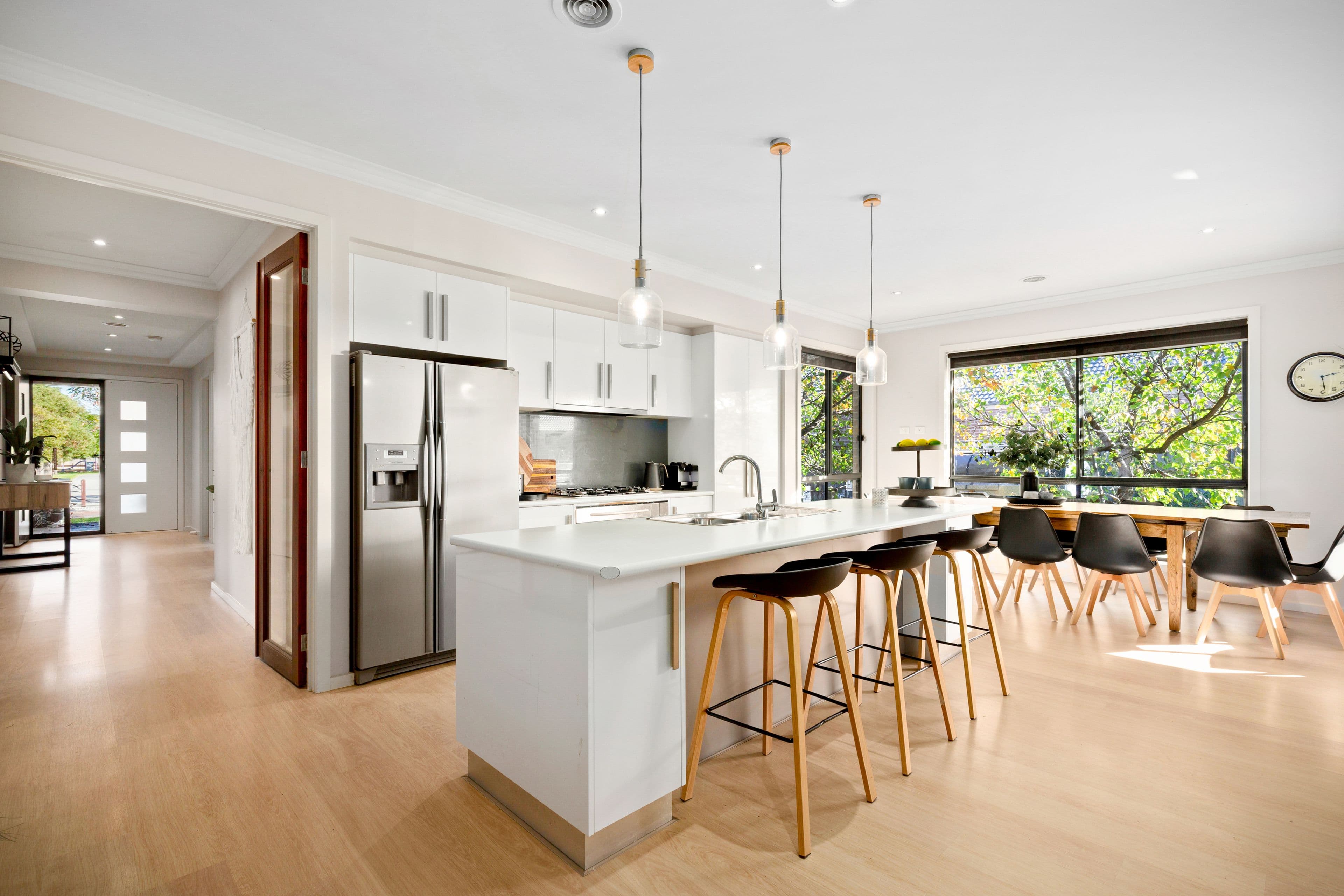 24 Sidney Nolan Place, Pakenham VIC 3810, Pakenham - Thumbnail 2