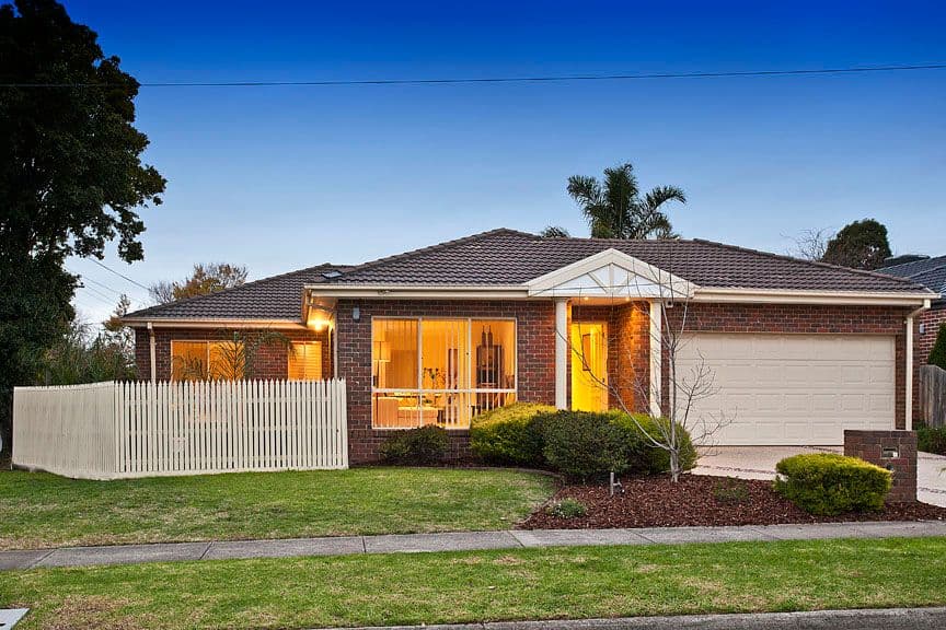 46 Bogong Avenue, GLEN WAVERLEY VIC 3150, Glen Waverley - Image 1