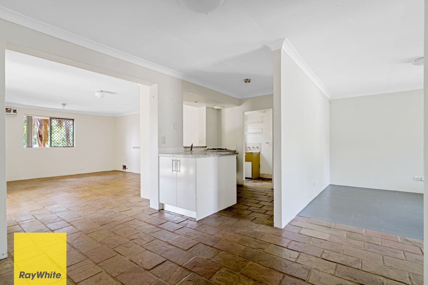 1 Hartog Grove, Mirrabooka WA 6061, Mirrabooka - Thumbnail 5