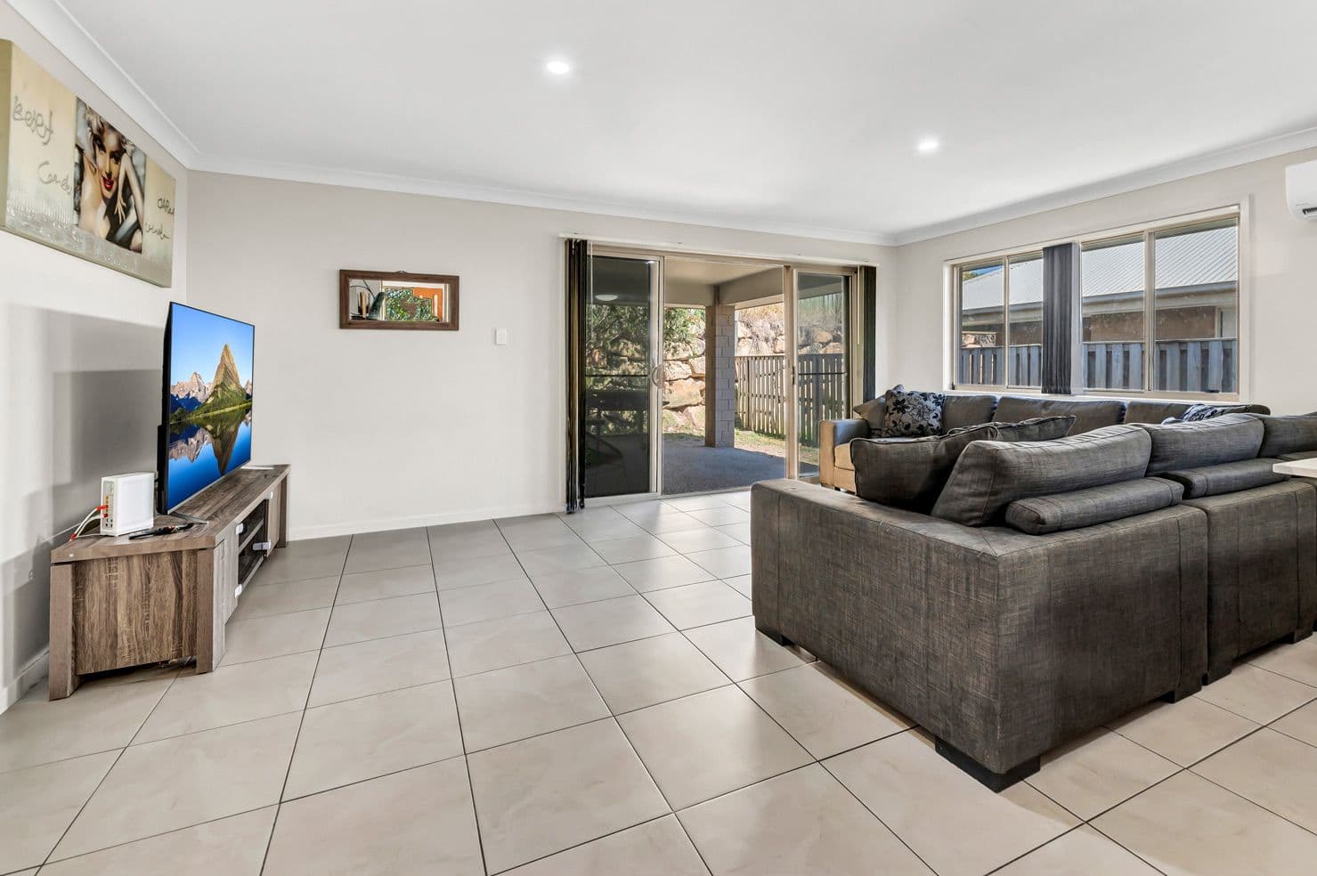 19 Voyager Terrace, Pimpama QLD 4209, Pimpama - Thumbnail 5