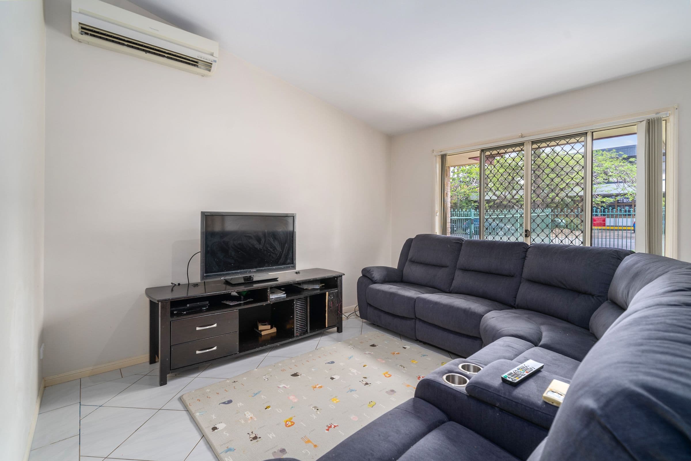 81 Collins Street, Woody Point QLD 4019, Woody Point - Thumbnail 5