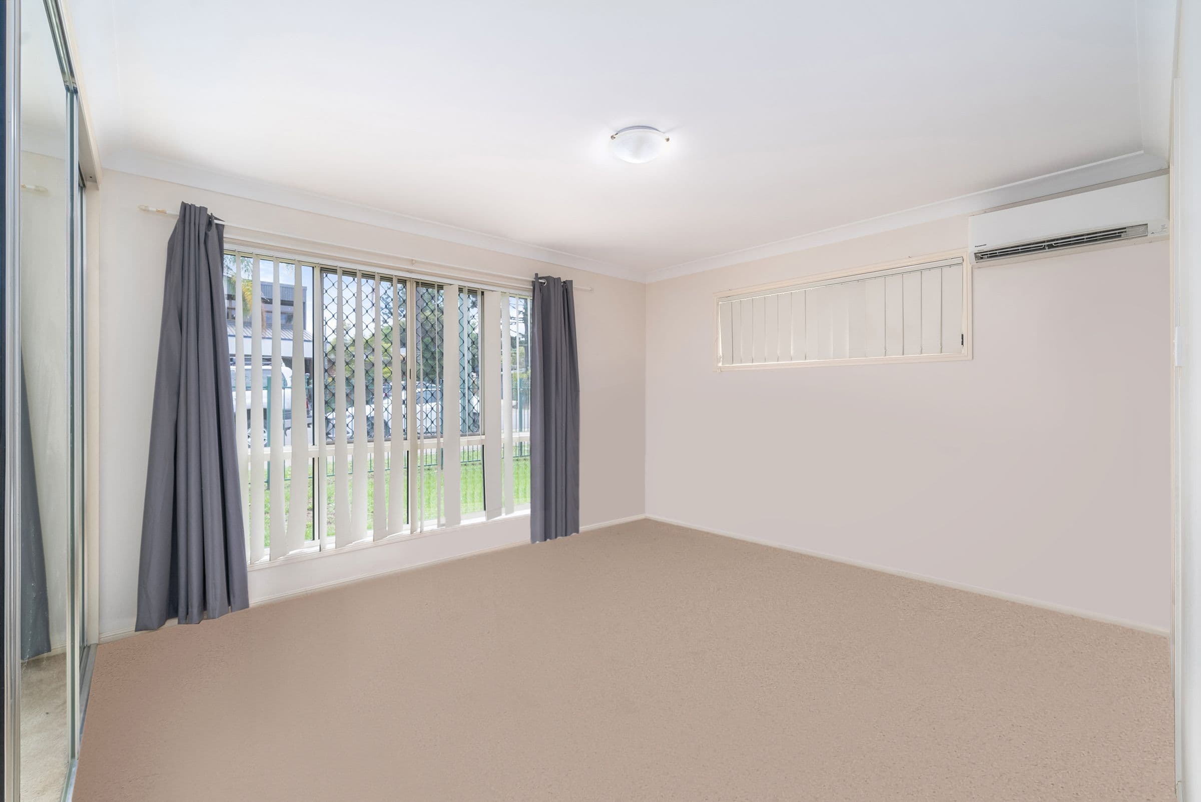 81 Collins Street, Woody Point QLD 4019, Woody Point - Thumbnail 7