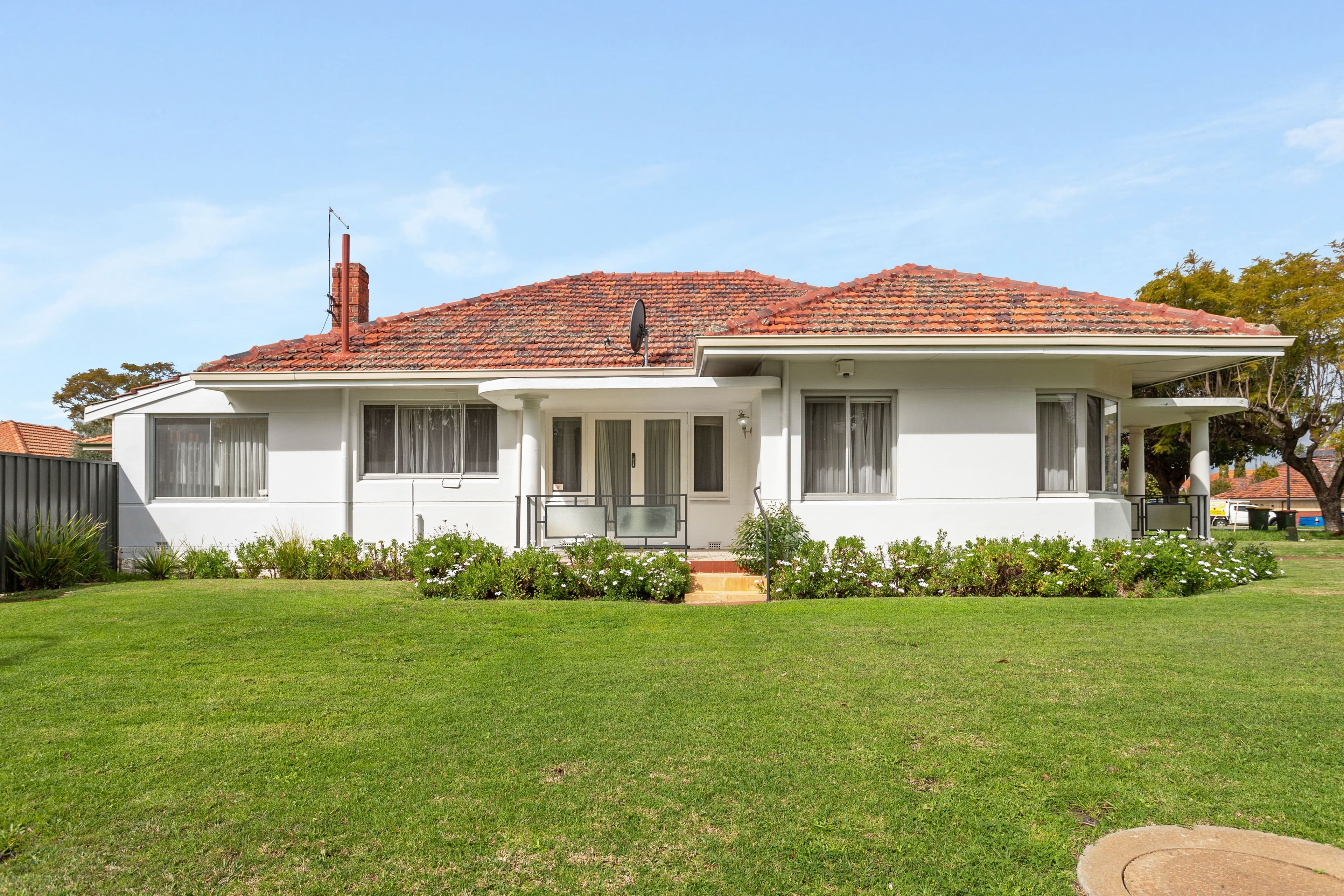 66 Holmfirth Street, Menora WA 6050, Menora - Thumbnail 2