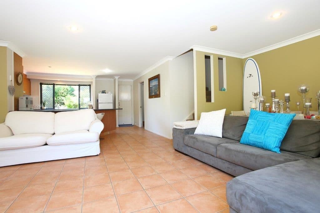 2 Karri Court, BURLEIGH HEADS QLD 4220, Burleigh Heads - Thumbnail 5