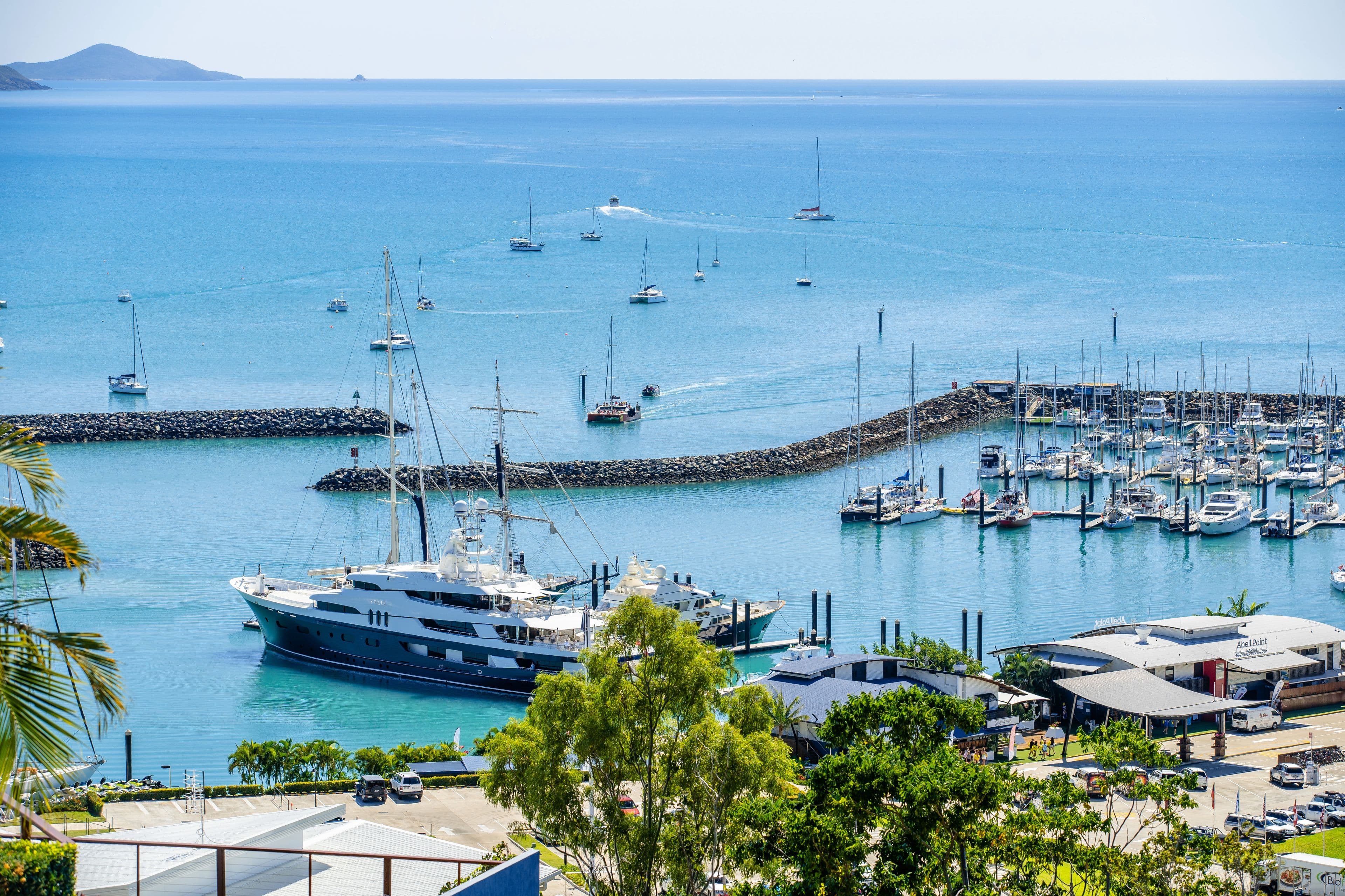 11 Kara Crescent, Airlie Beach QLD 4802, Airlie Beach - Thumbnail 2