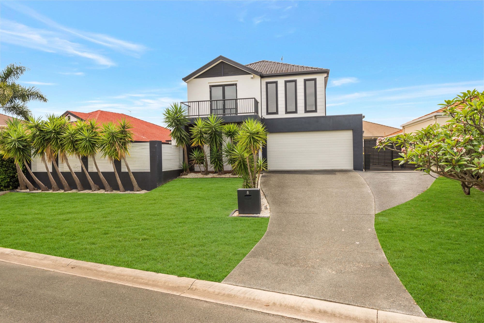 8 Villanova Avenue, Oxenford QLD 4210, Oxenford - Image 1