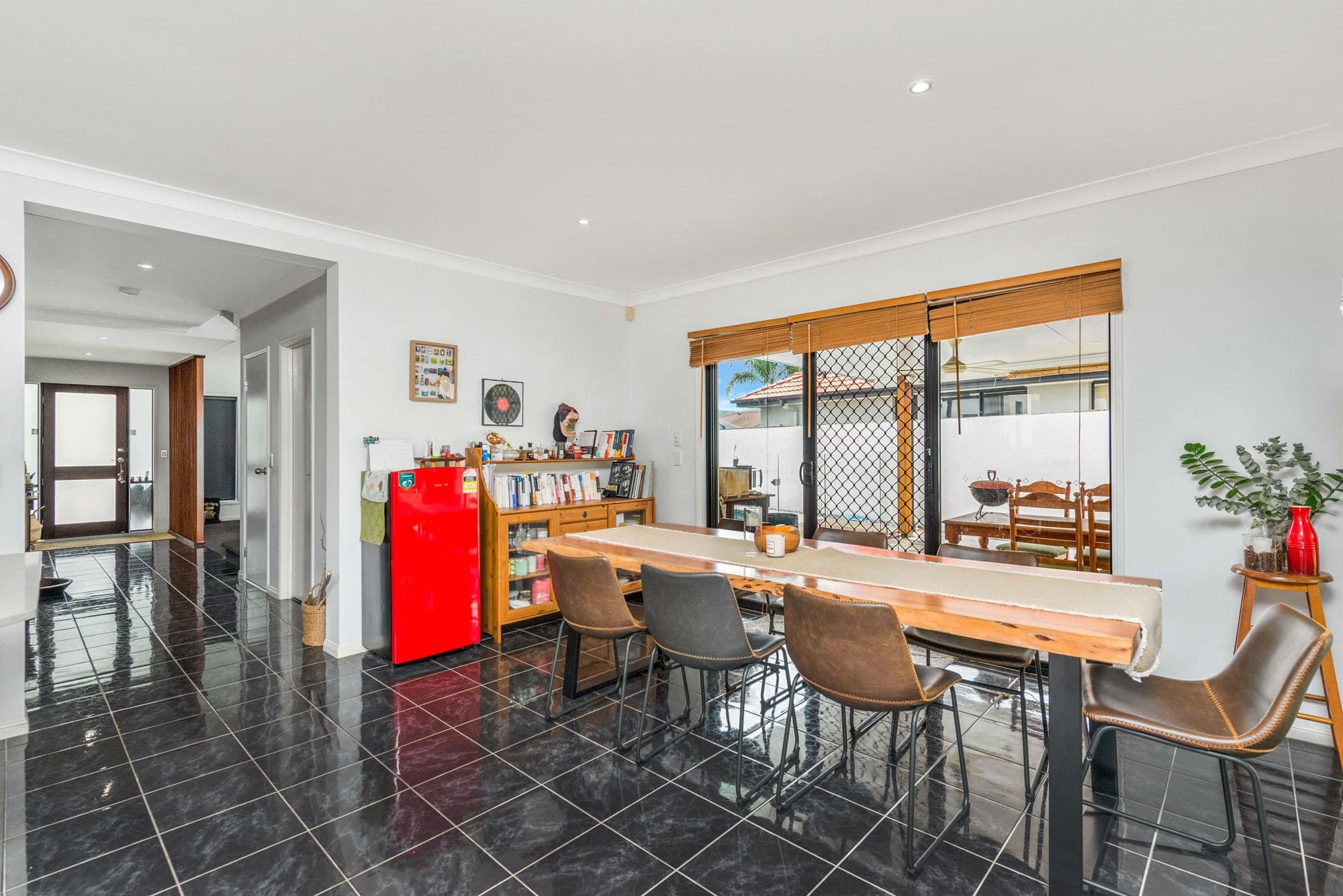 8 Villanova Avenue, Oxenford QLD 4210, Oxenford - Thumbnail 4