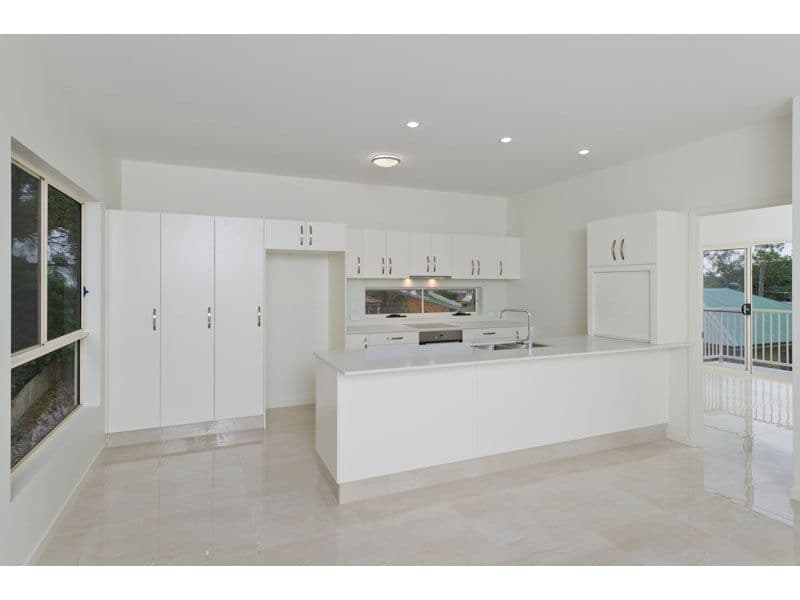 12a Rennie Street, INDOOROOPILLY QLD 4068, Indooroopilly - Thumbnail 2